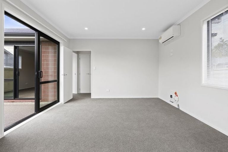 17/37 North Ridge Drive, Rototuna North, Hamilton - Carousel 2