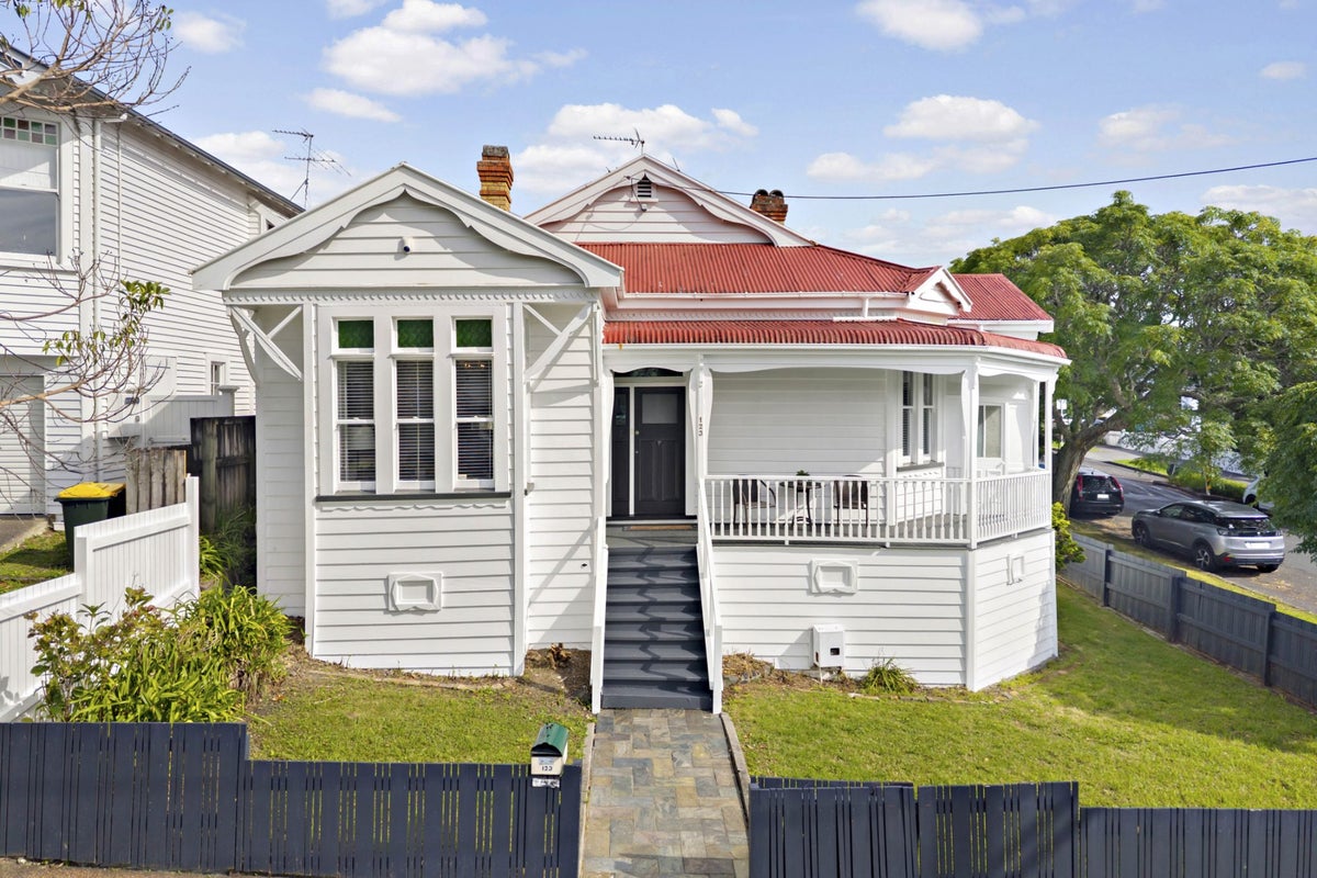 123 Williamson Avenue, Grey Lynn, Auckland - Carousel 1