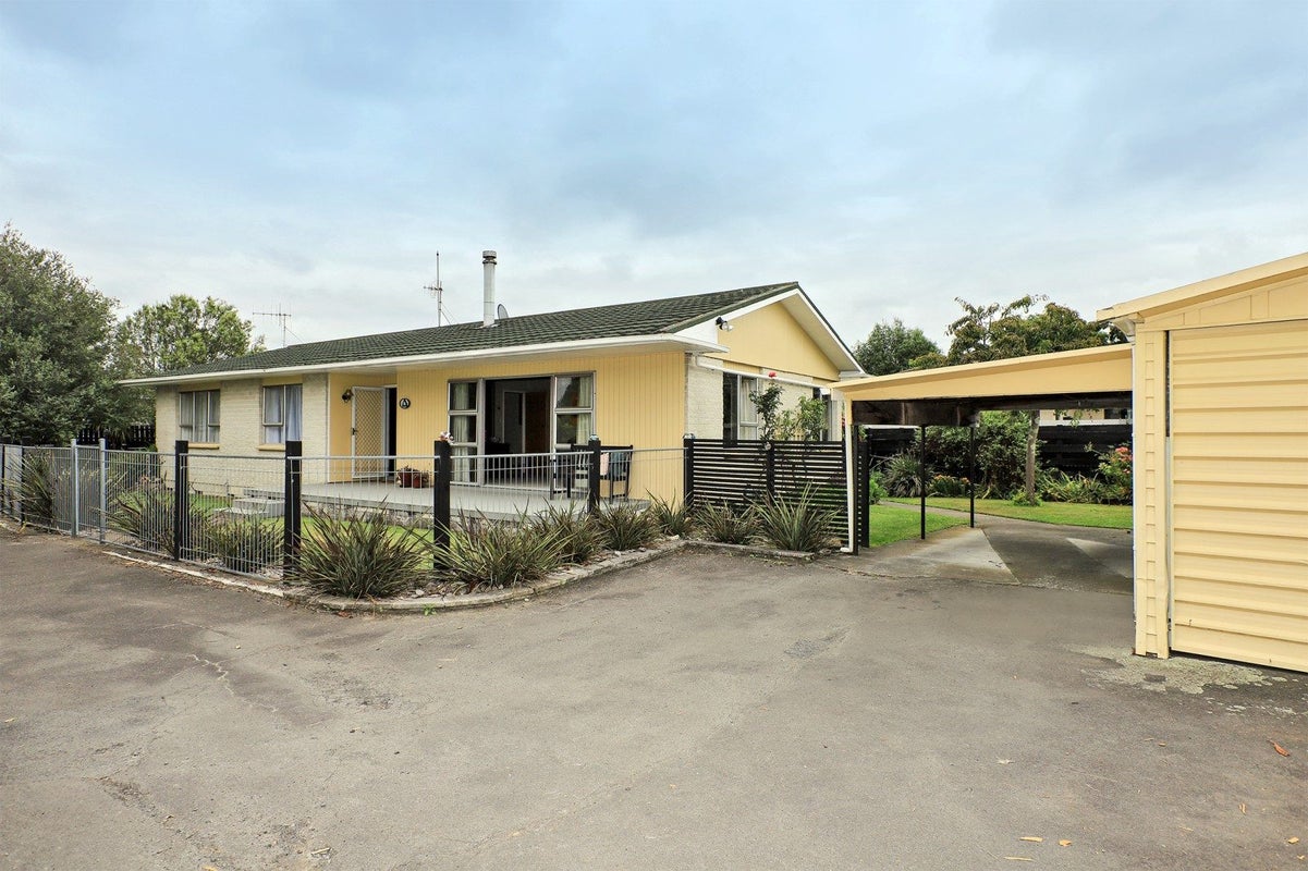 808A Gordon Road, Raureka, Hastings - Carousel 1