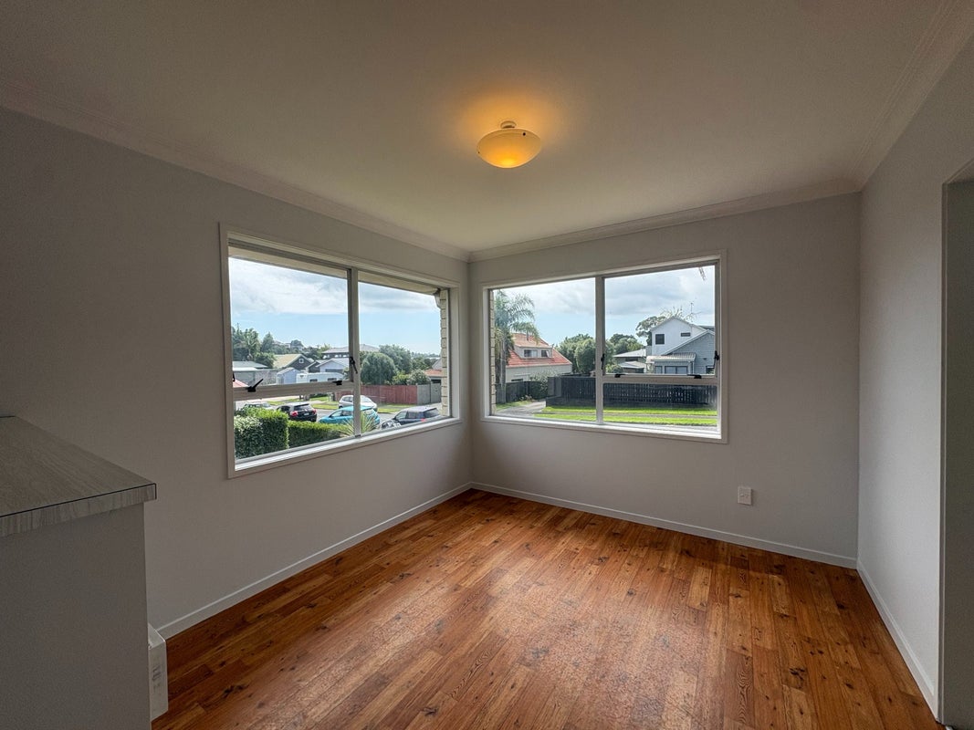 6 Waikare Place, Welcome Bay, Tauranga - Carousel 2