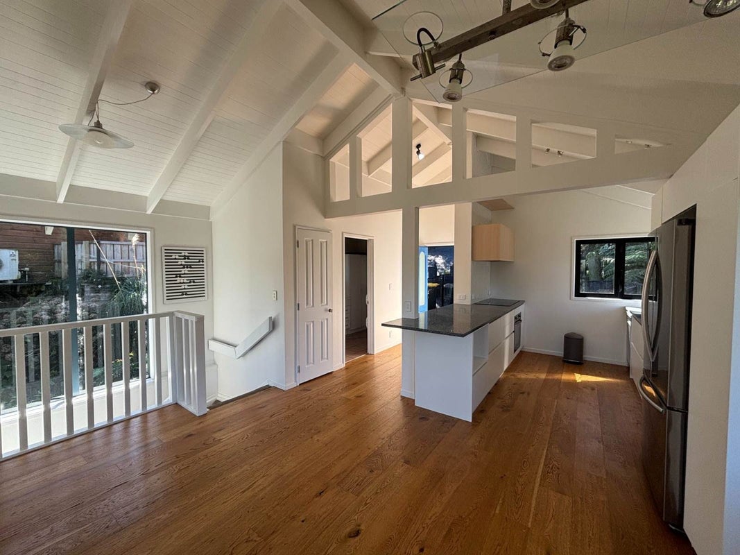 1109 Huia Road, Huia, Auckland - Carousel 2