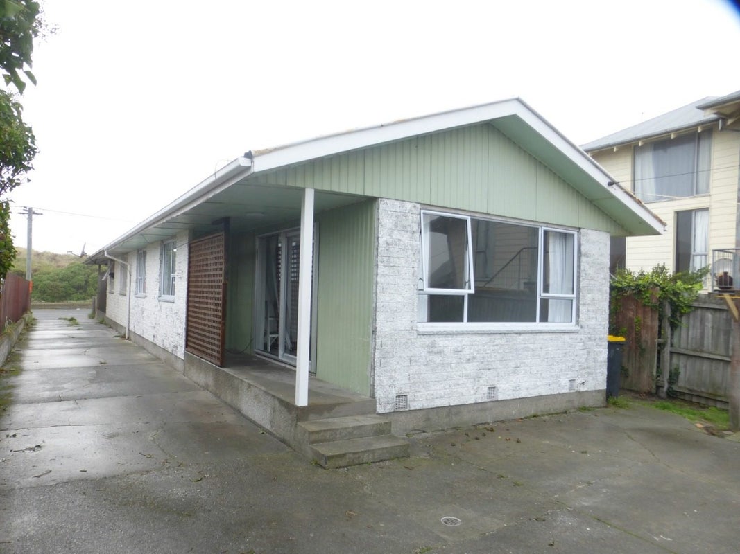 2/245 Marine Parade, New Brighton, Christchurch - Carousel 1