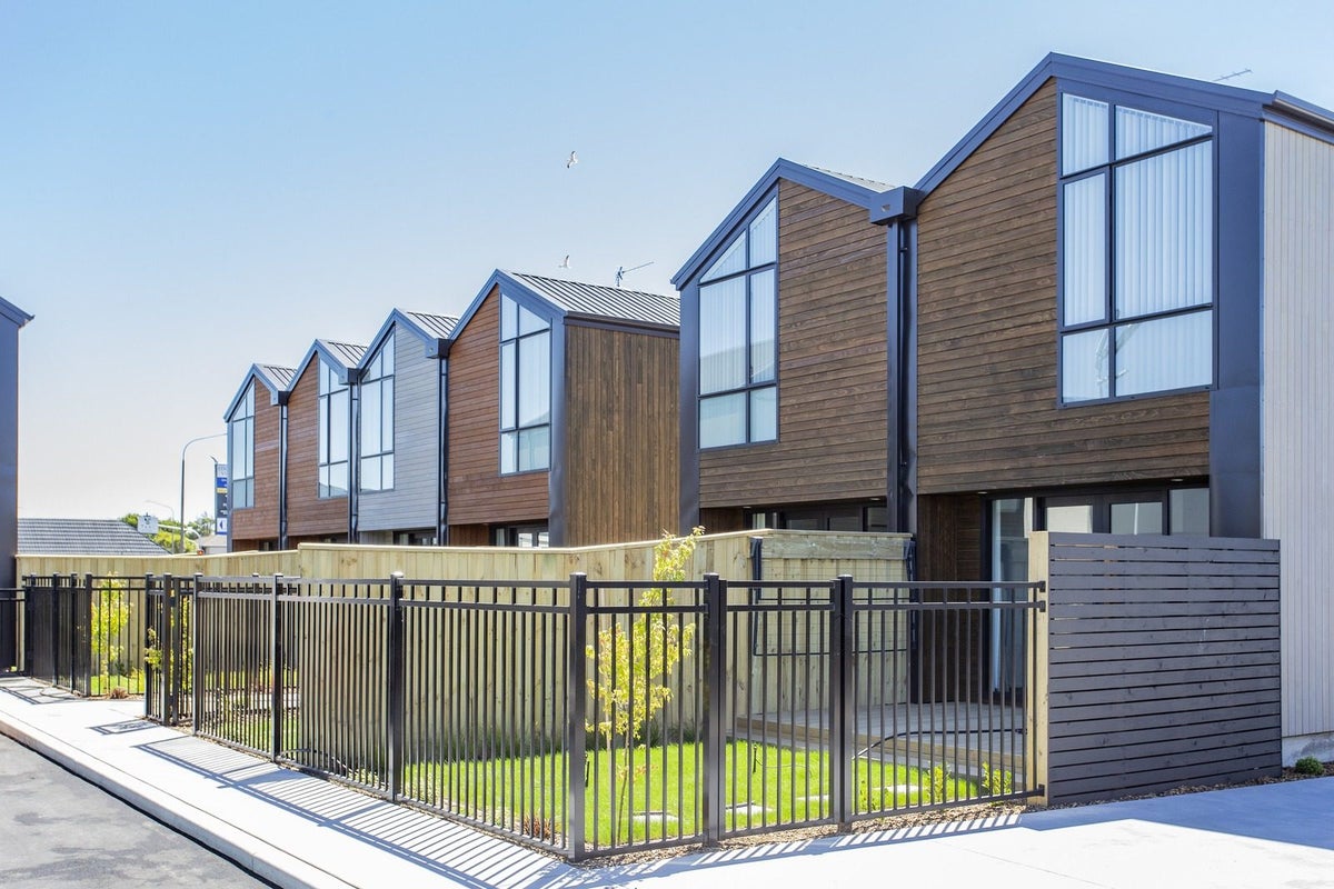 3/129 Sherborne Street, St Albans, Christchurch - Carousel 1