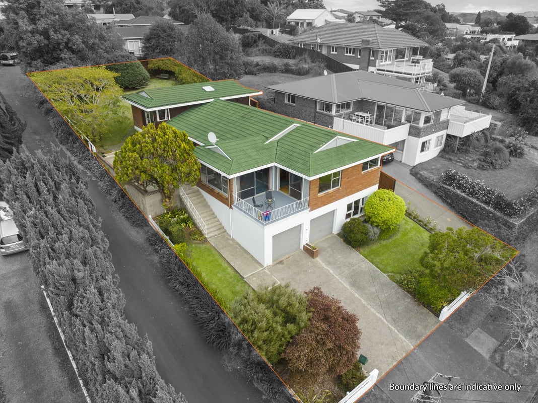 61 Taylor Road, Mangere Bridge, Auckland - Carousel 2