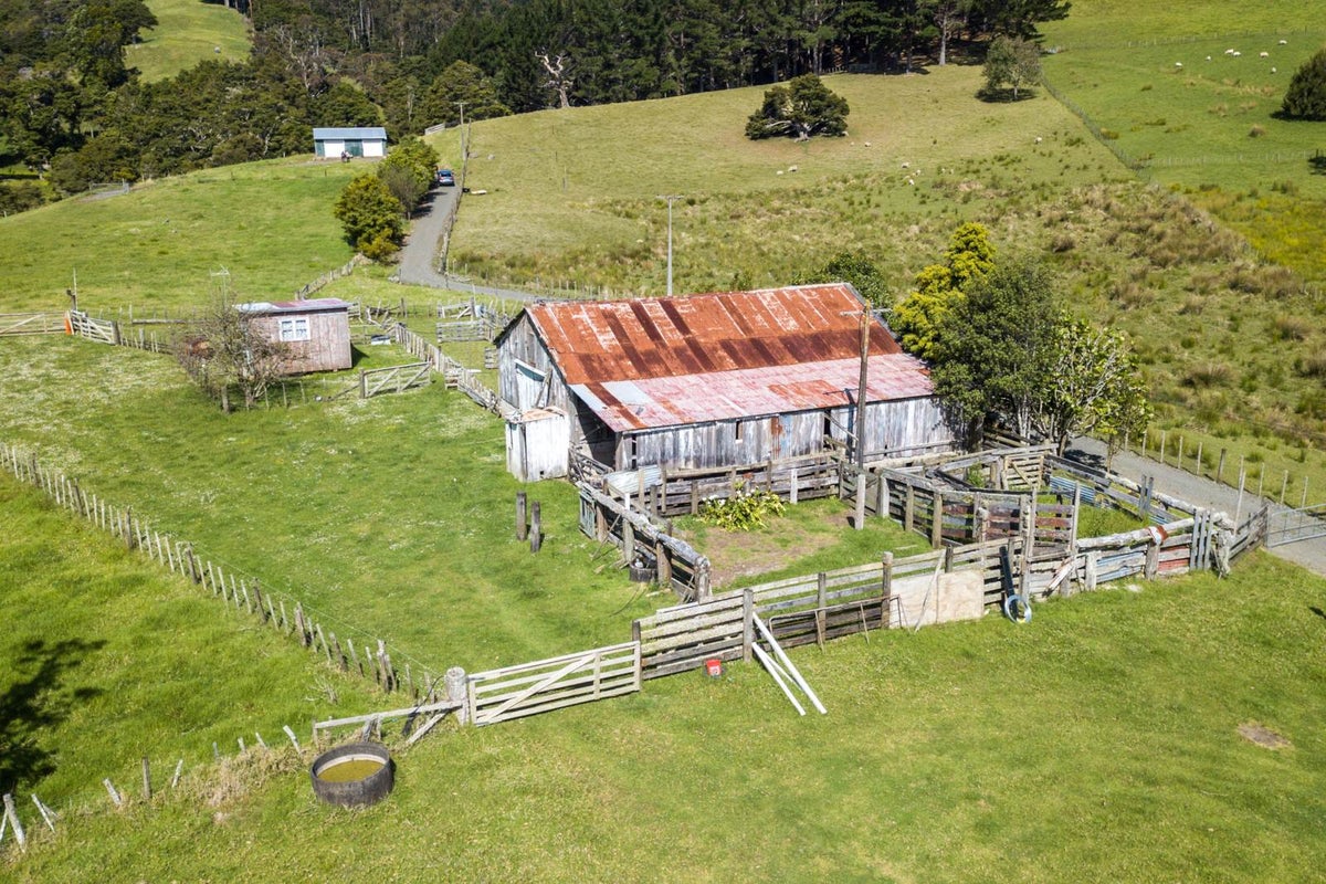 2240 Kaipara Coast Highway, Makarau, Warkworth - Carousel 1