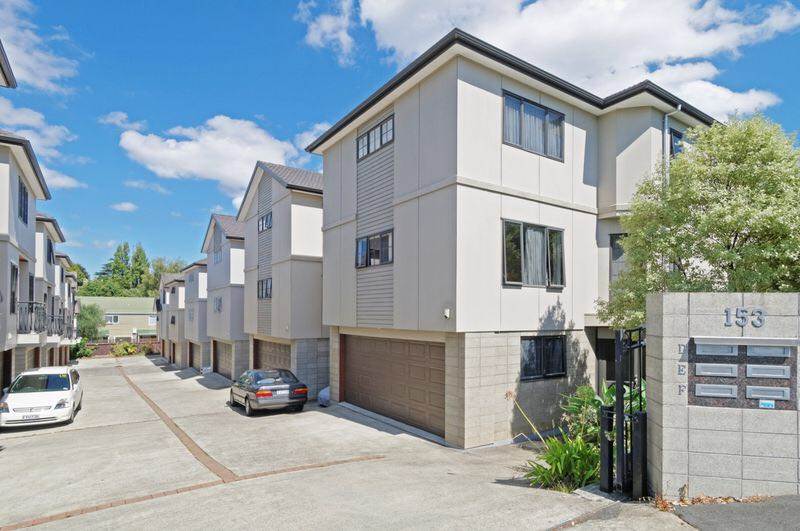 153D Great South Road, Greenlane, Auckland - Carousel 1