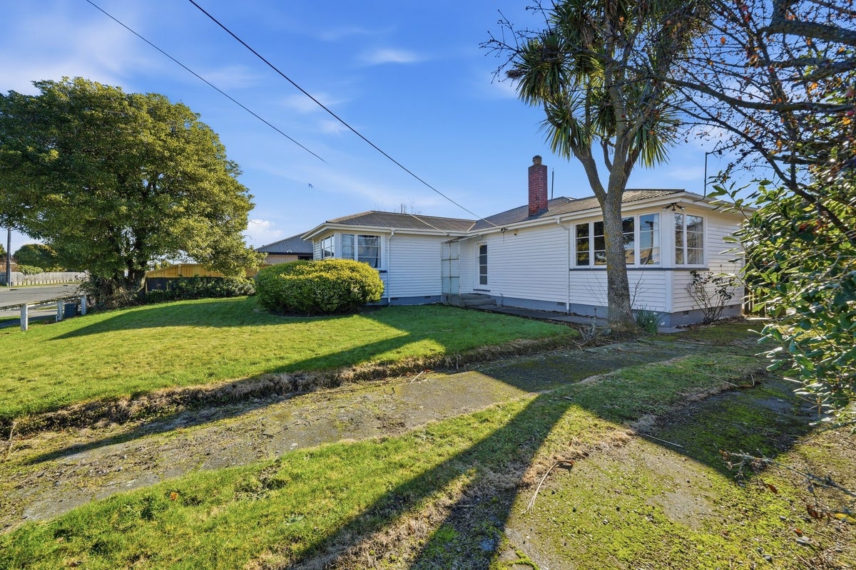 46 Moffett Street, Islington, Christchurch - Carousel 2