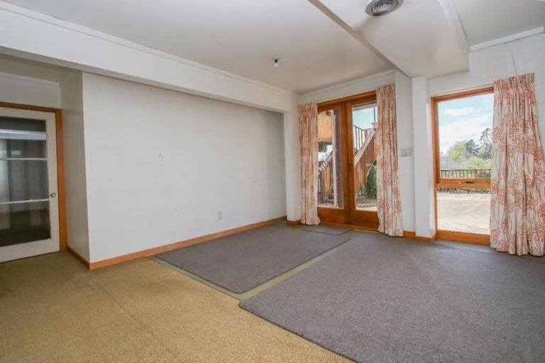 4 Dillicar Street, Whitiora, Hamilton - Carousel 18