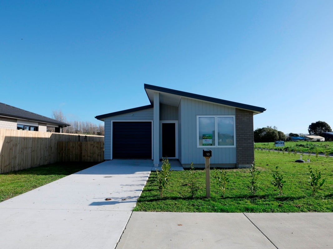 10 Hapeta Street, Otaki, Otaki - Carousel 2