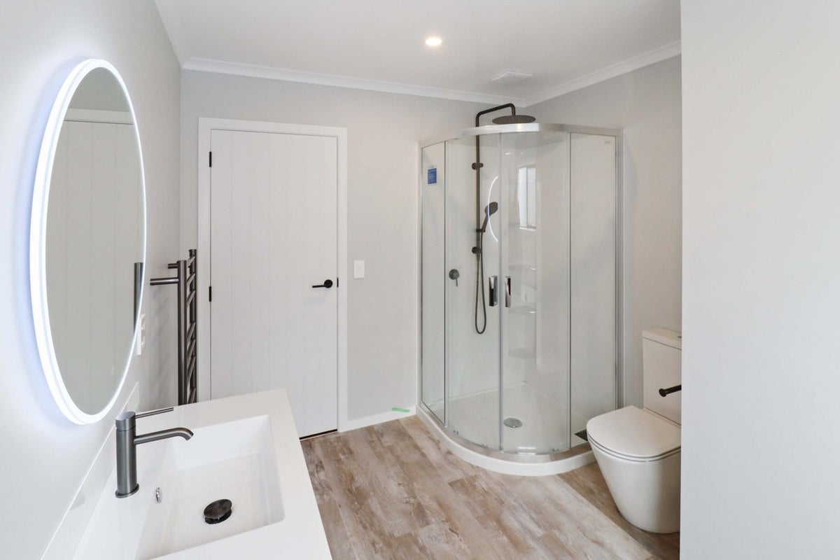 20C Brentwood Street, Trentham, Upper Hutt - Carousel 14