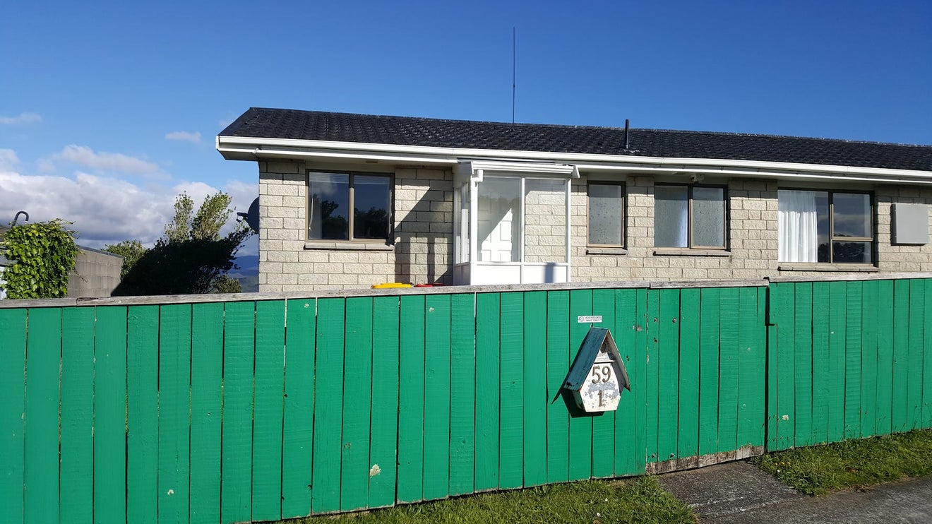 1/59 Cypress DR, Maungaraki, Lower Hutt - Carousel 1