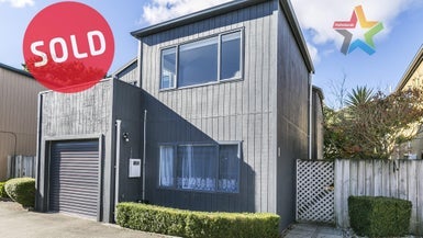 72B Hazlewood Avenue, Karori, Wellington - Carousel 1