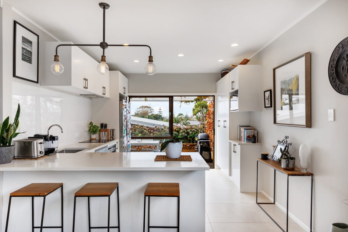 40 Nelson Street, Howick, Auckland - Carousel 2