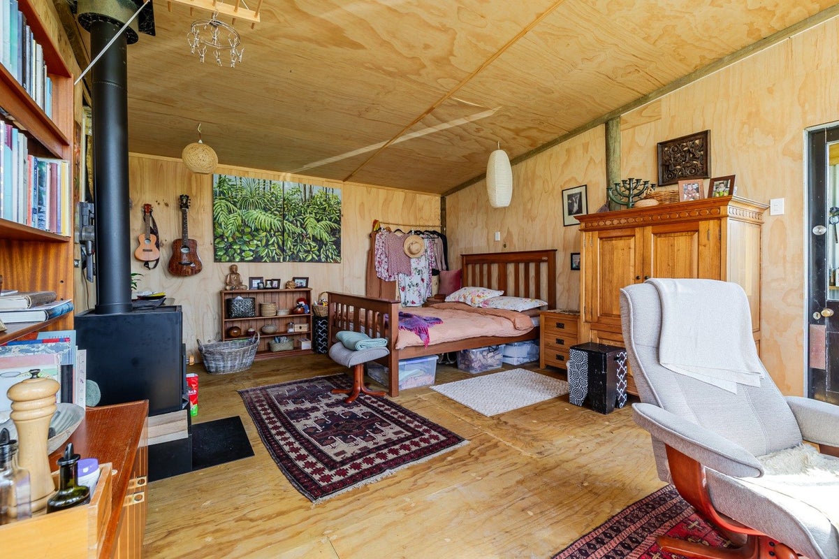 180 Pukemiku Road, Pahiatua - Carousel 2