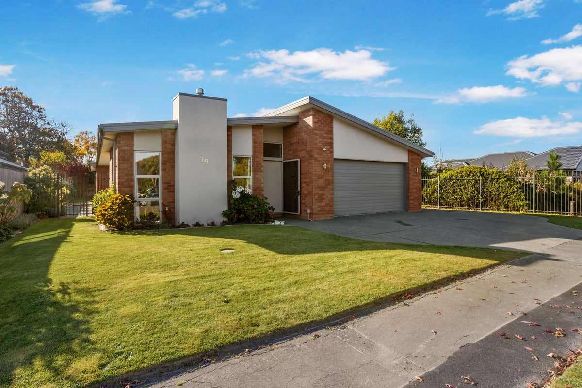 79 Mokihi Gardens, Hillmorton, Christchurch - Carousel 1