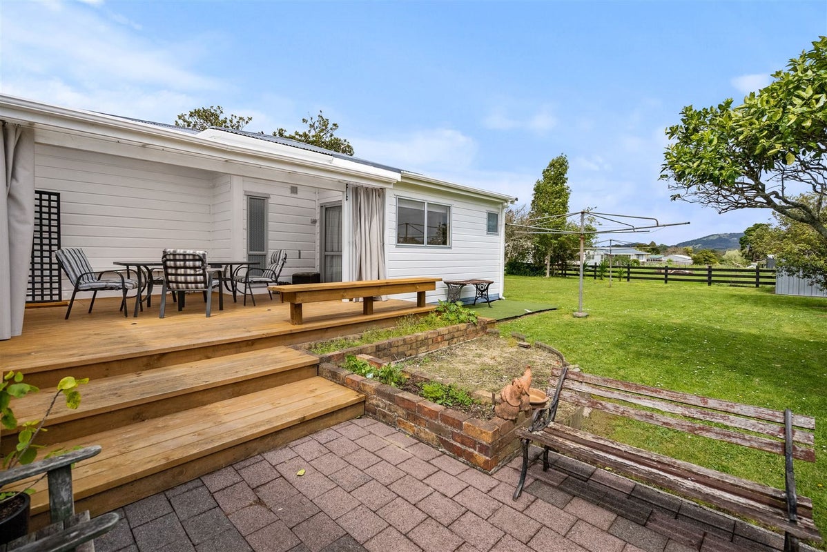 48 George Street, Hikurangi, Hikurangi - Carousel 2