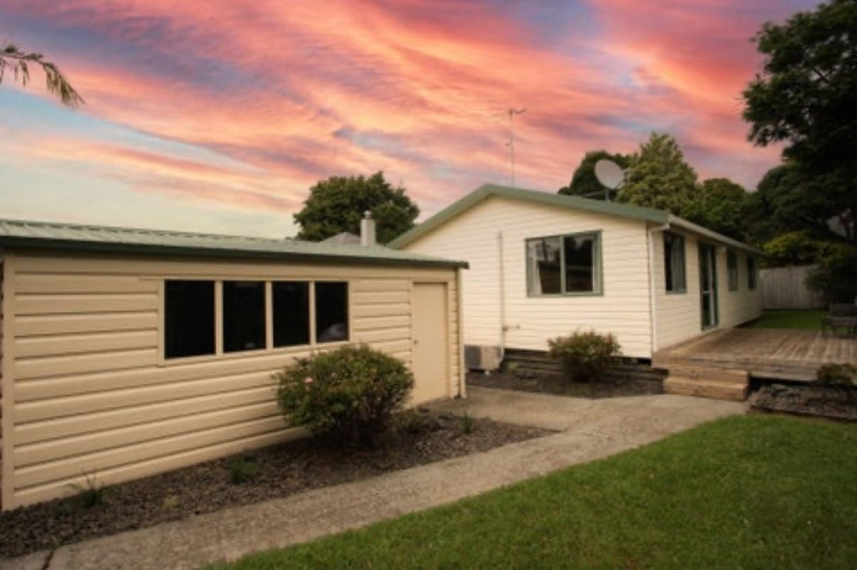 28 Welcome Bay Lane, Hairini, Tauranga - Carousel 1