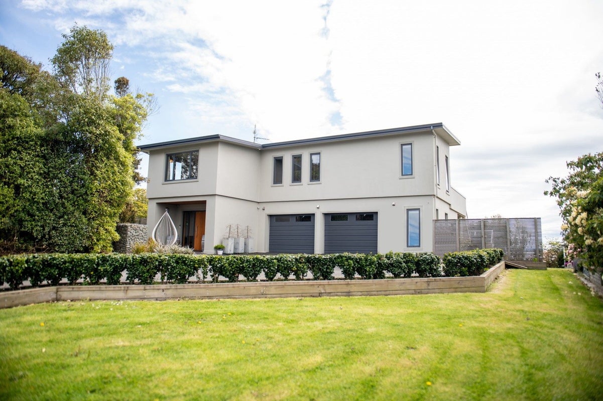 36 Rata Street, Balclutha - Carousel 2
