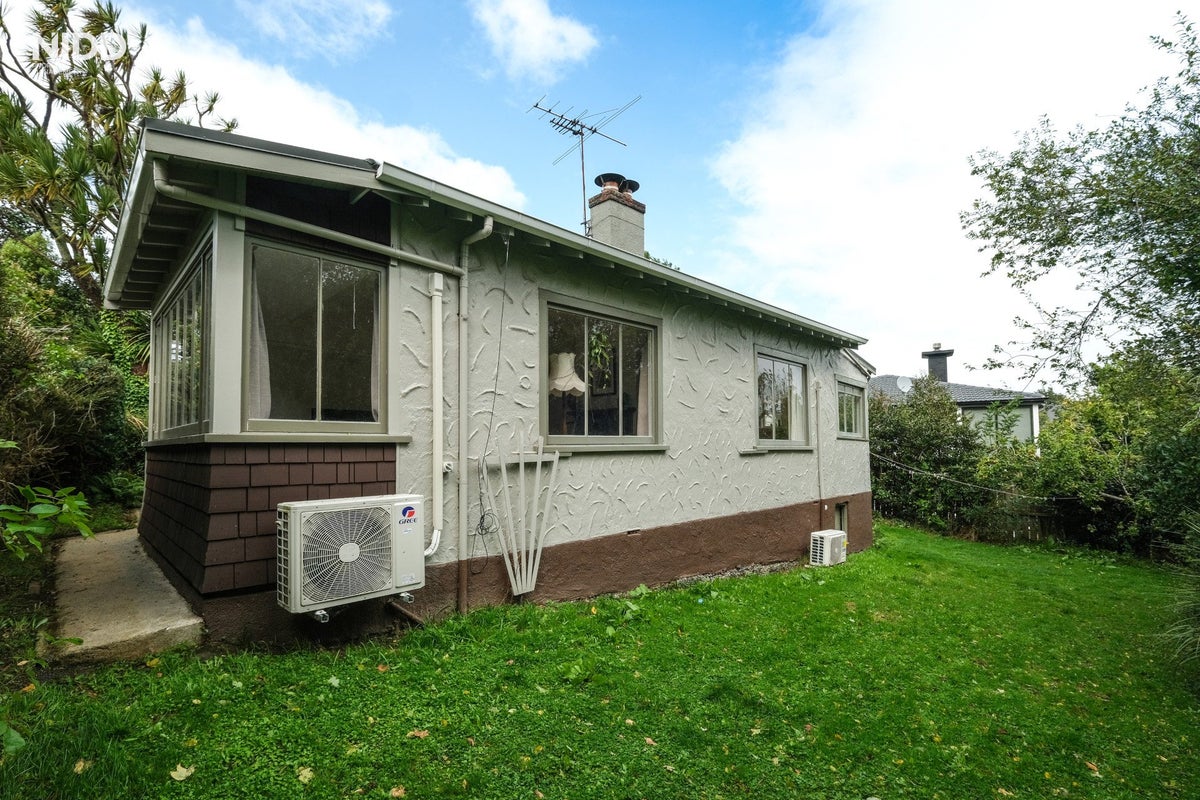 4A Sim Street, Maori Hill, Dunedin - Carousel 11