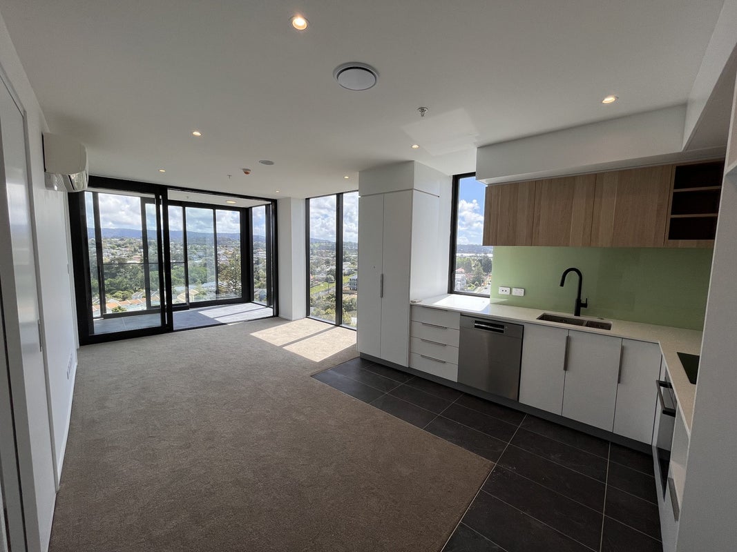 903/1 Buscomb Avenue, Henderson, Auckland - Carousel 2