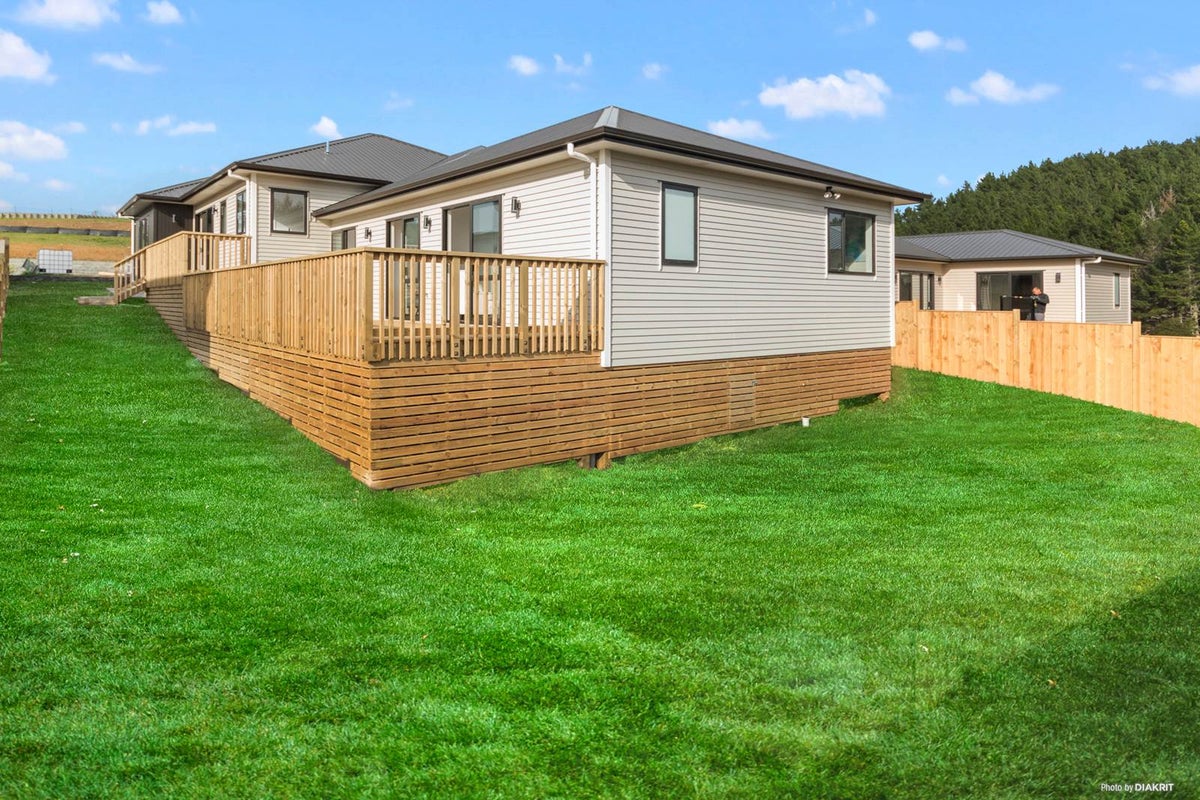 3 Arthur Wright Place, Maraetai, Auckland - Carousel 14
