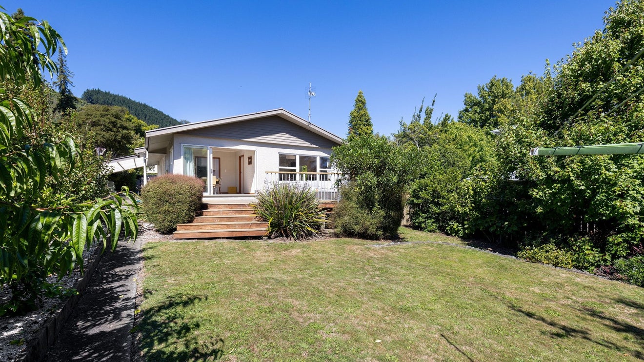 7B Brougham Street, Nelson South, Nelson - Carousel 1