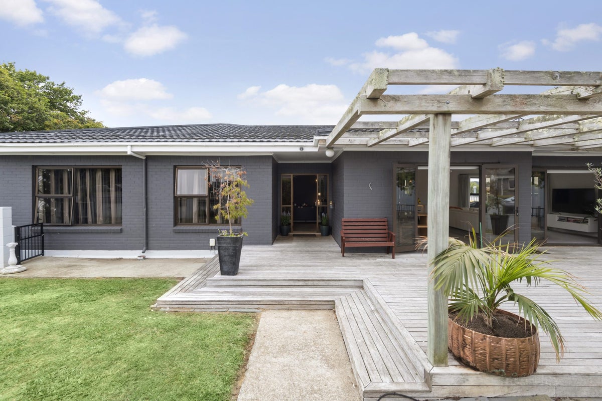 211 Roche Street, Te Awamutu, Te Awamutu - Carousel 1