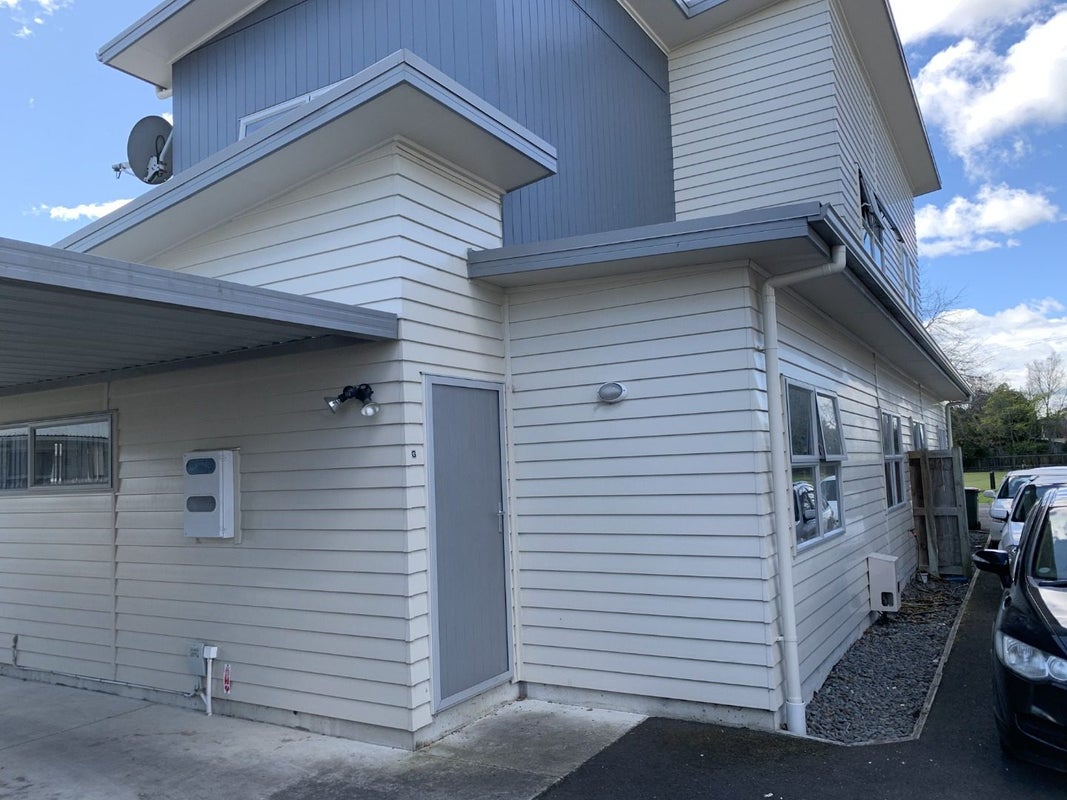 27G Greensboro Street, Hamilton East, Hamilton - Carousel 1