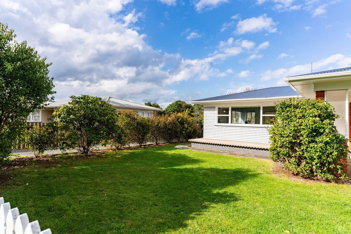 20 Otuhiwai Crescent, Tikipunga, Whangarei - Carousel 15