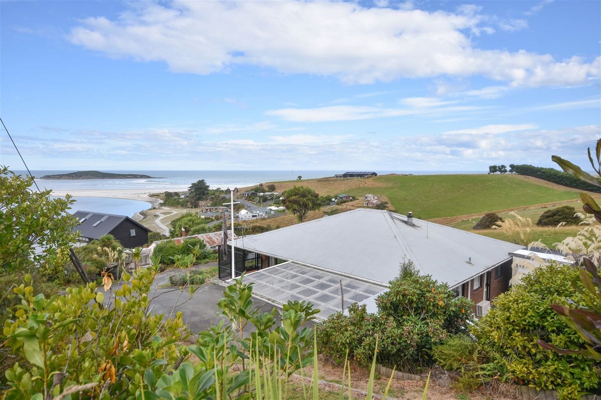 42 Sheffield Street, Brighton - Carousel 15