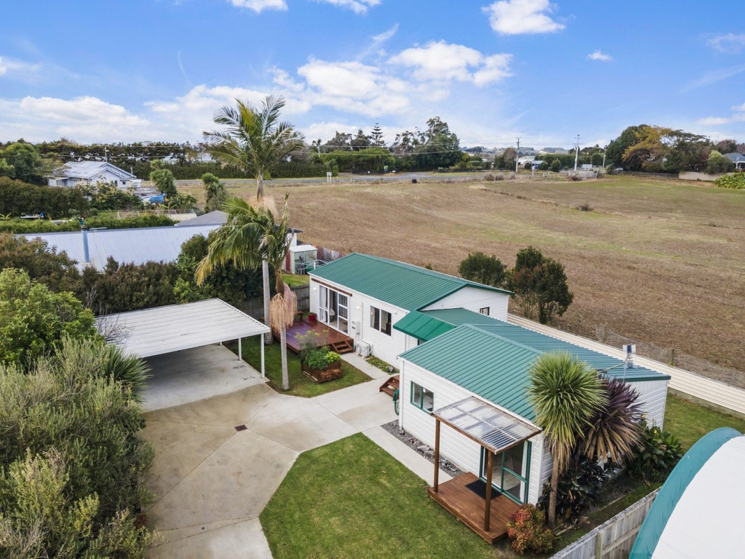11 Second Avenue, Waiuku - Carousel 1