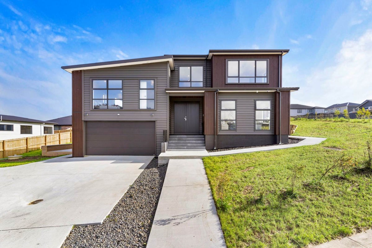 7 Matara Avenue, Maraetai, Auckland - Carousel 1