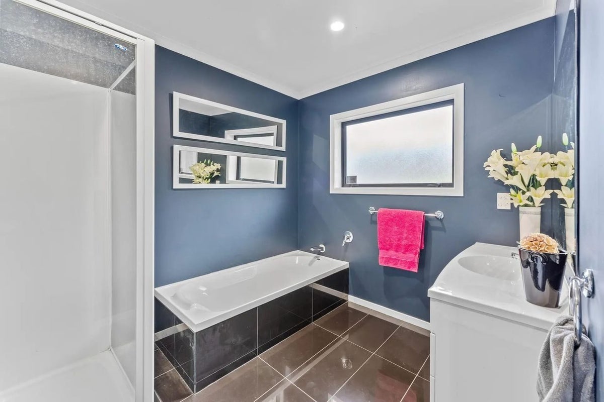 13 Frankie Stevens Place, Riverstone Terraces, Upper Hutt - Carousel 14