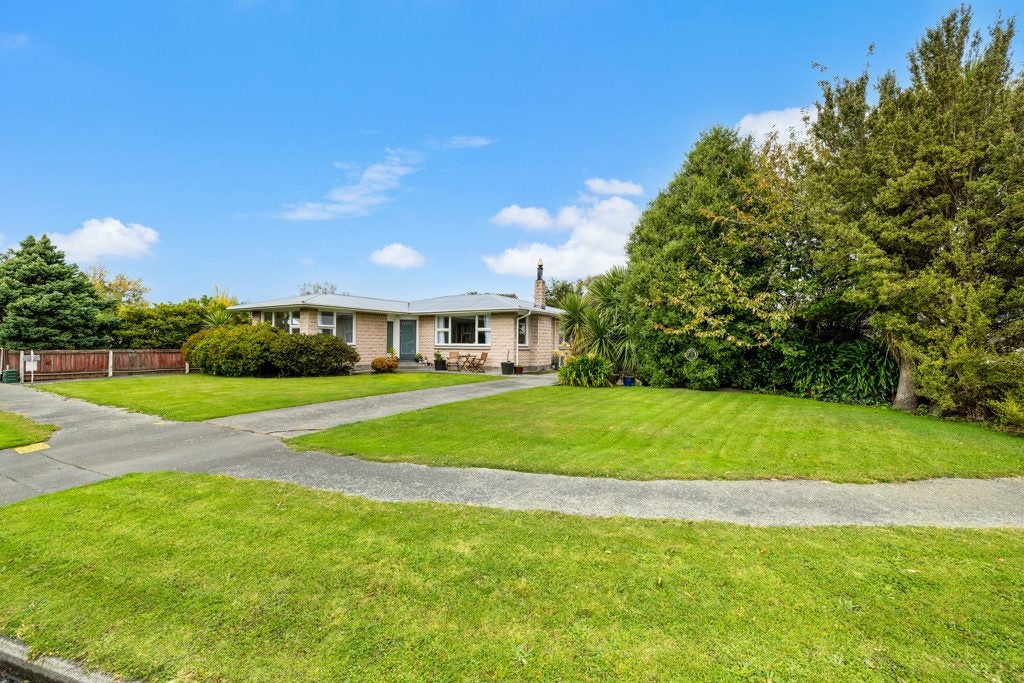 3 Grigg Place, Hillmorton, Christchurch - Carousel 2