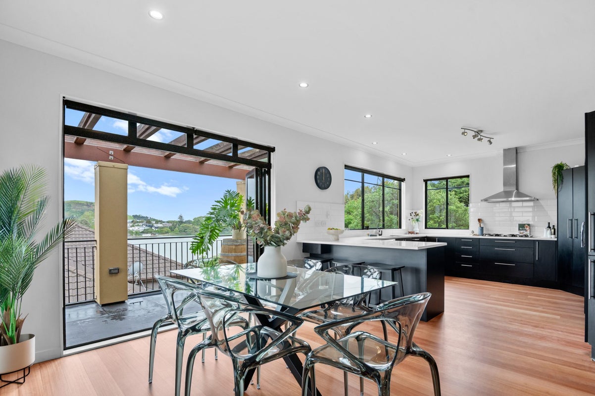 22 Tide Close, Mount Wellington, Auckland - Carousel 2