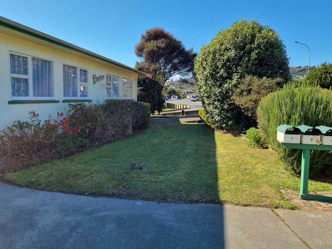 5/62 Golf Road, Tahunanui, Nelson - Carousel 11