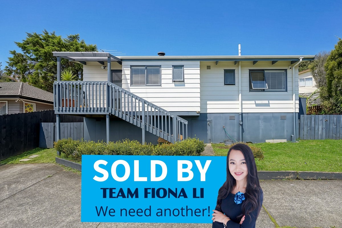 30A Leo Street, Glen Eden, Auckland - Carousel 1
