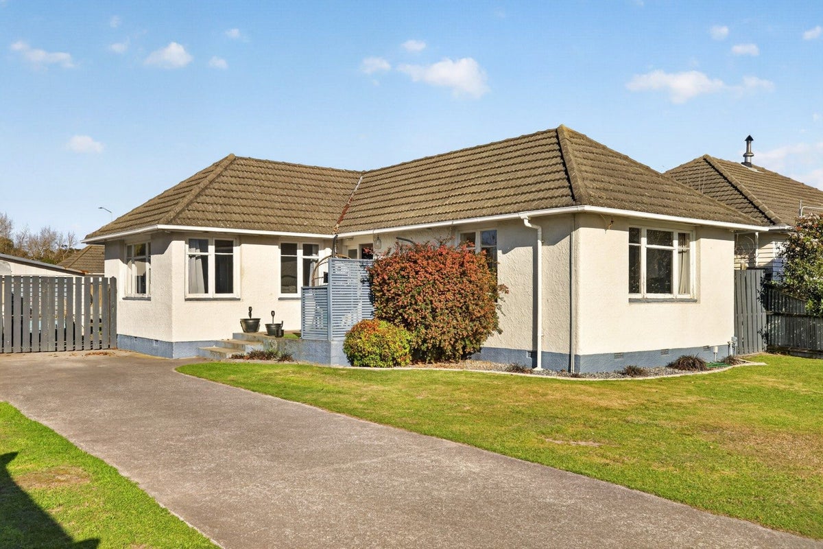 23 Taurima Street, Hei Hei, Christchurch - Carousel 1