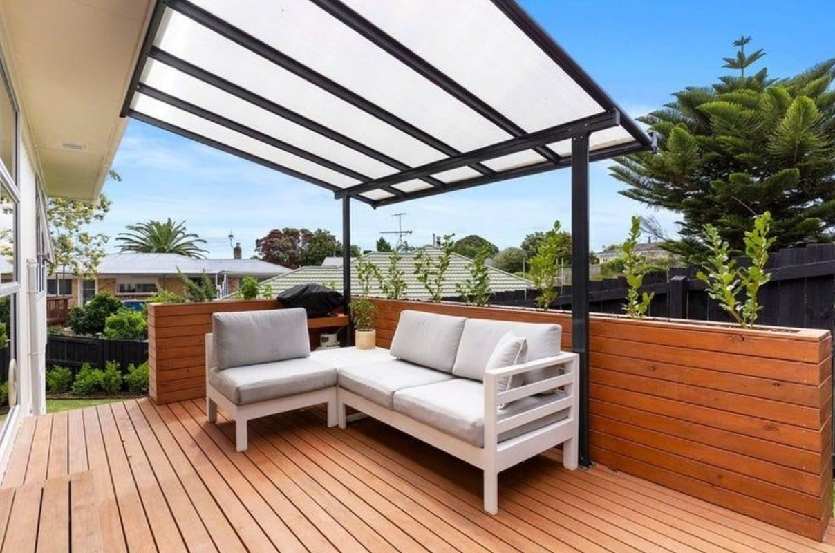 7D Yeoman Place, Howick, Auckland - Carousel 1