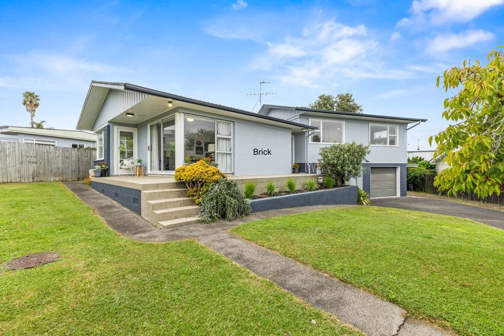 9 Roadley Avenue, Sunnyhills, Auckland - Carousel 1