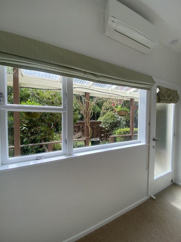28 Delhi Crescent, Khandallah, Wellington - Carousel 2