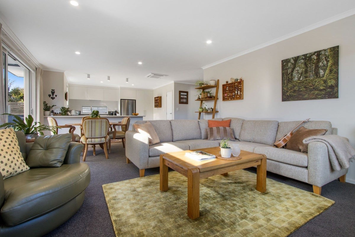 10 Long Acre Close, Katikati, Katikati - Carousel 1