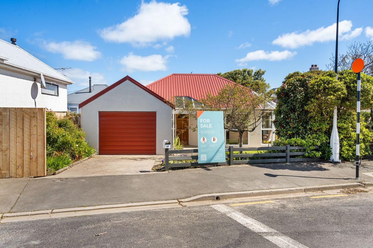 1A Culling Street, Saint Kilda, Dunedin - Carousel 1