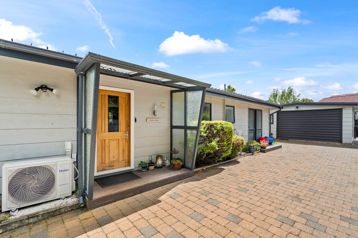 36 Ranfurly Street, Solway, Masterton - Carousel 1