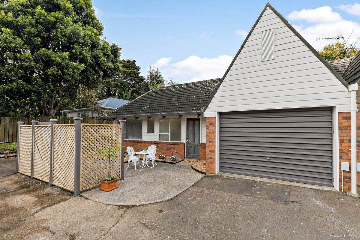 3/25 Pah Road, Epsom, Auckland - Carousel 2