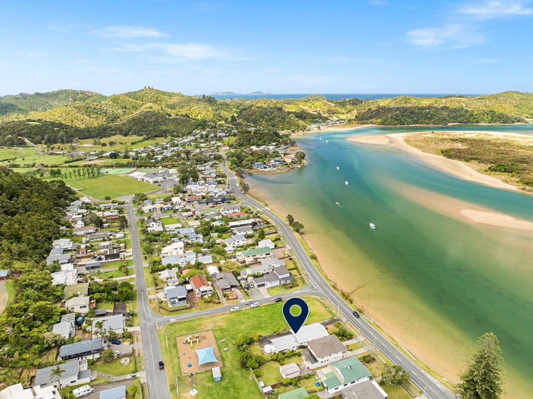 1949 Ngunguru Road, Whangarei - Carousel 2