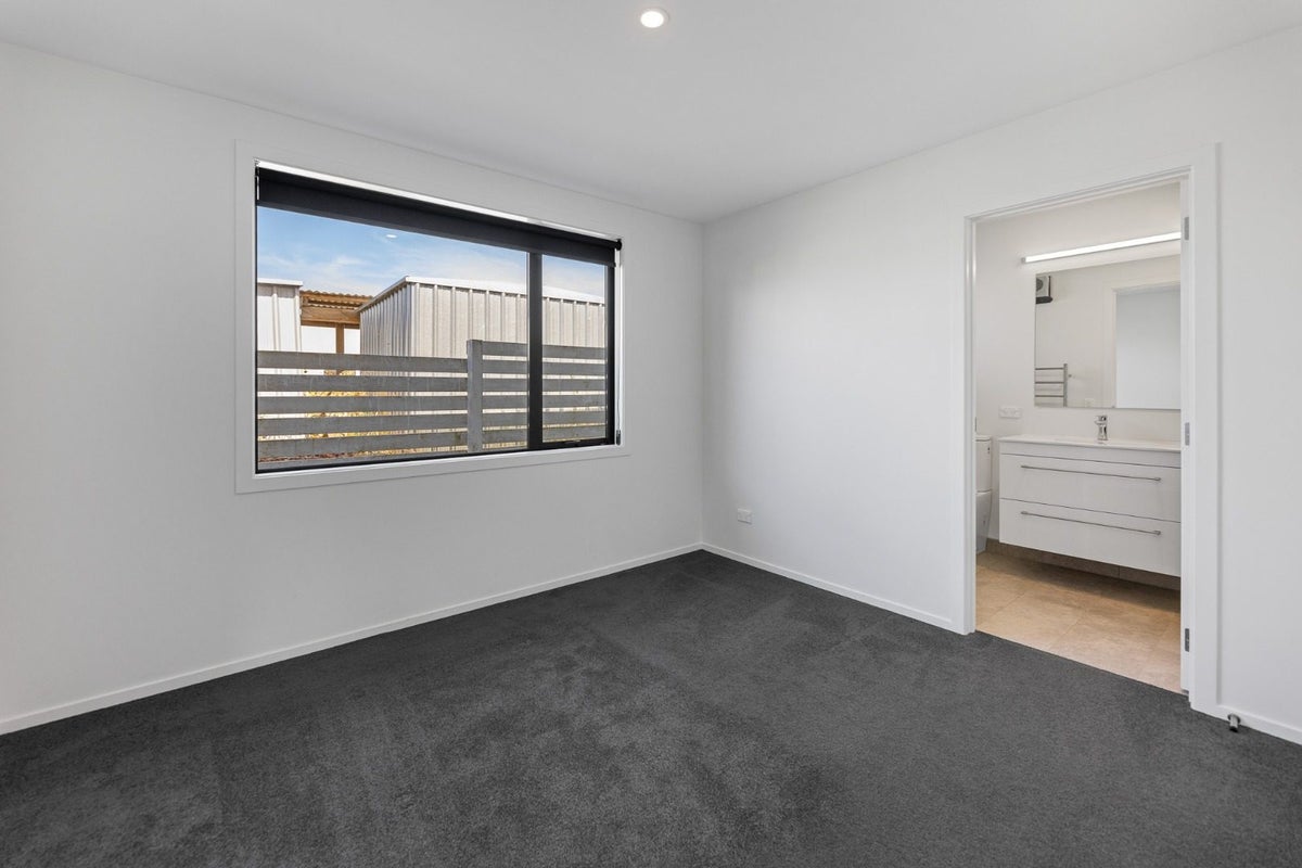 7 Josephine Street, Caversham, Dunedin - Carousel 11