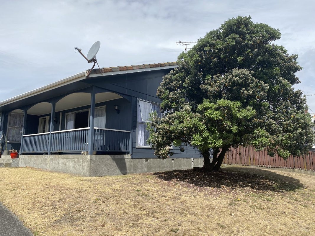 22 Simcox Street, Otaki Beach, Otaki - Carousel 2