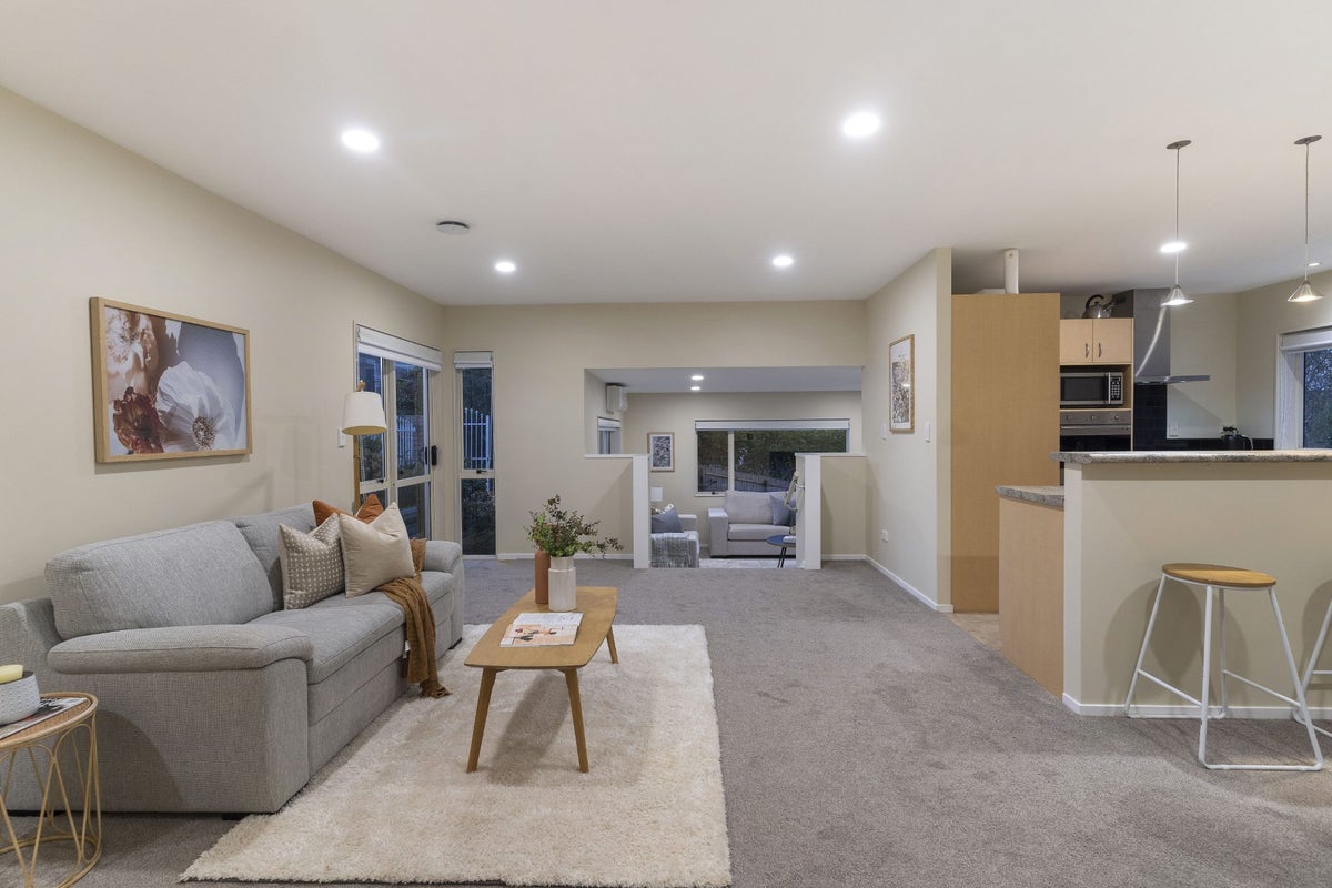 17 Blue Heron Rise, Stanmore Bay, Whangaparaoa - Carousel 2