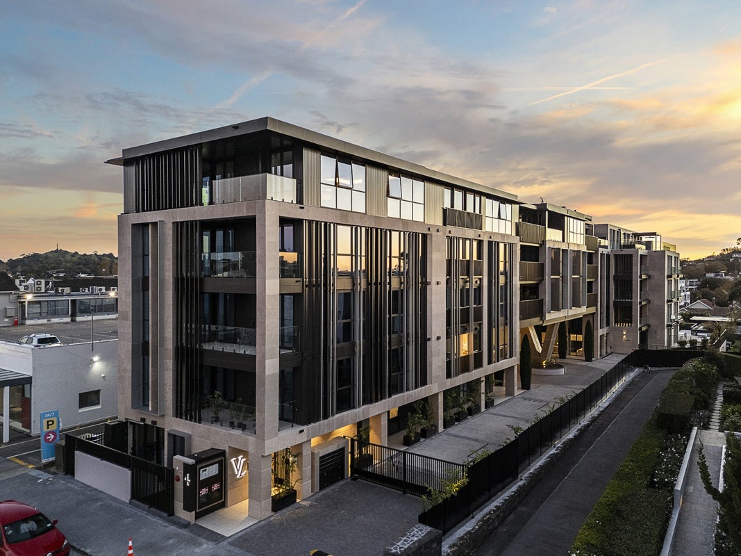 202/4 Victoria Avenue, Remuera, Auckland - Carousel 2